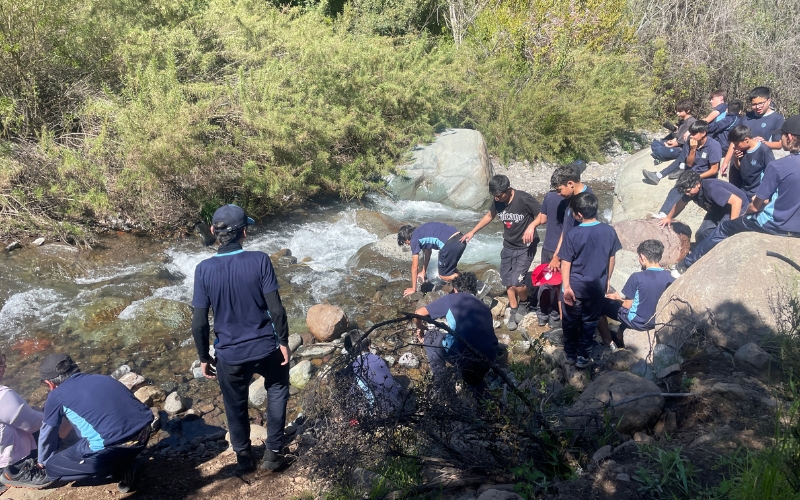 Estudiantes de 7° Básico del Liceo Salesiano vivieron jornada de reflexión y naturaleza en el Parque Aguas de Ramón