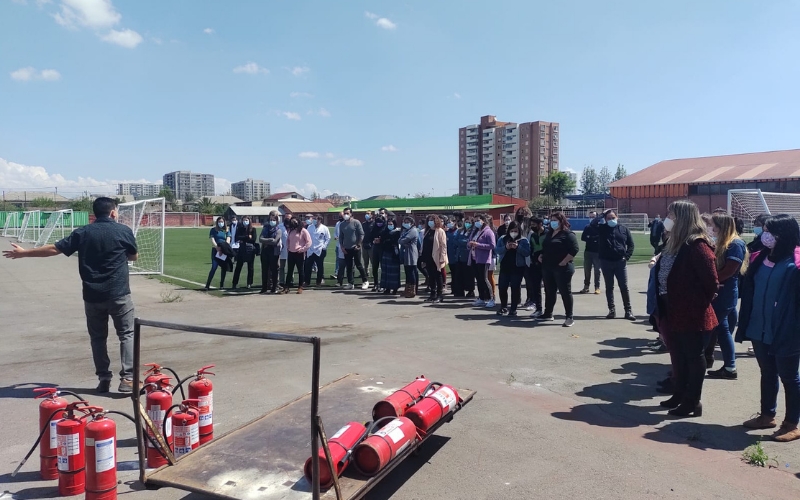 Capacitación para educadores sobre el manejo de extintores