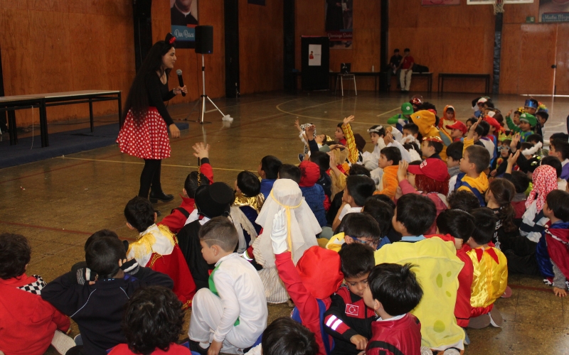 Estudiantes de Nivel Inicial y primer ciclo básico vivieron la Fiesta de la Luz