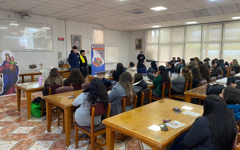 Educadores del LAB reforzaron los preparativos de la Semana Salesiana y conocieron el impacto del MJS en el colegio